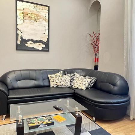 Apartment Lesya Kurbasa Lviv Kültér fotó
