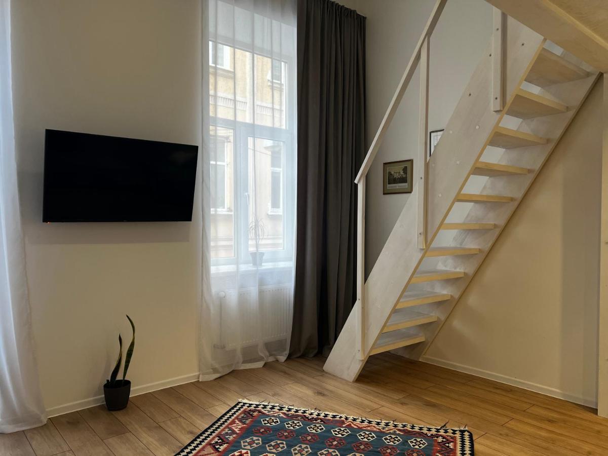 Apartment Lesya Kurbasa Lviv Kültér fotó