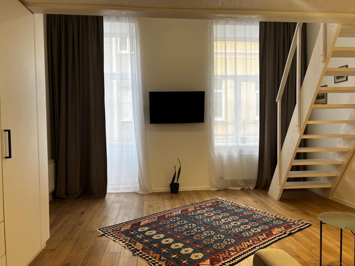 Apartment Lesya Kurbasa Lviv Kültér fotó