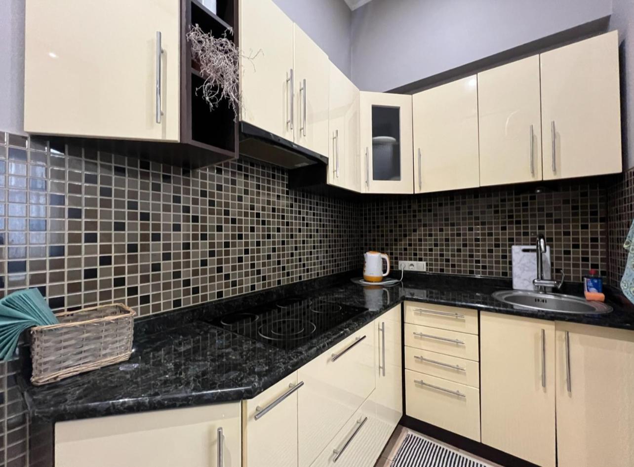 Apartment Lesya Kurbasa Lviv Kültér fotó