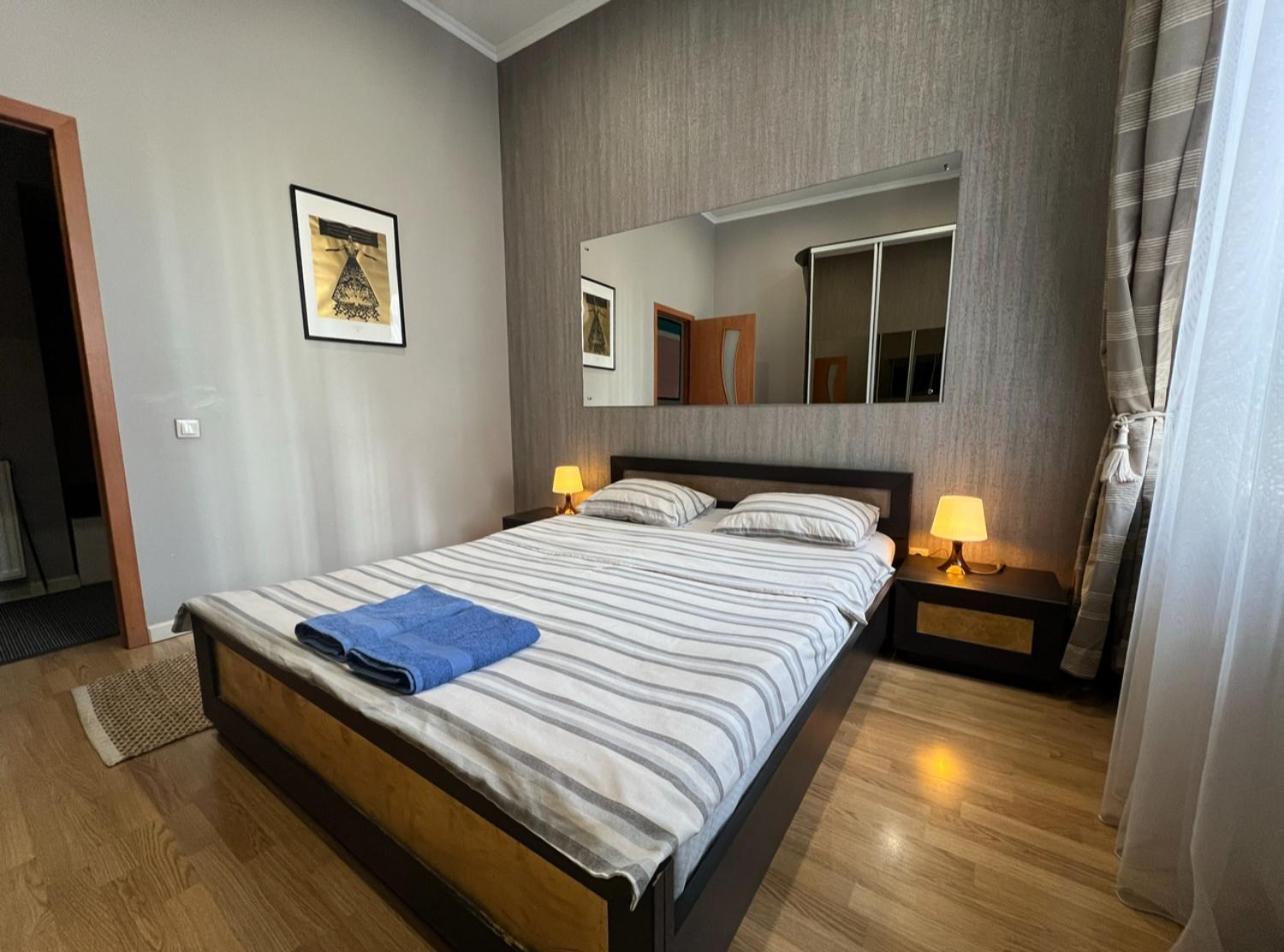 Apartment Lesya Kurbasa Lviv Kültér fotó